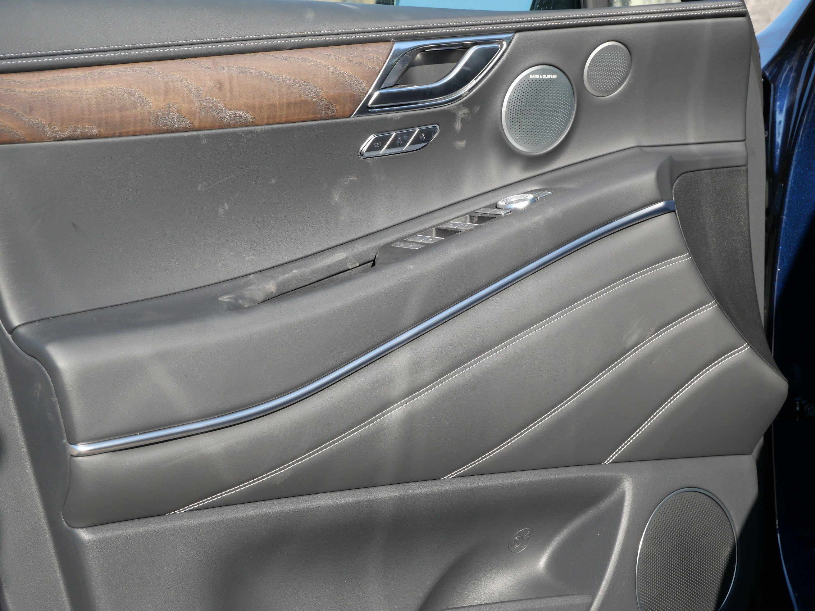 New 2026 Genesis GV80 2.5T Advanced image 6