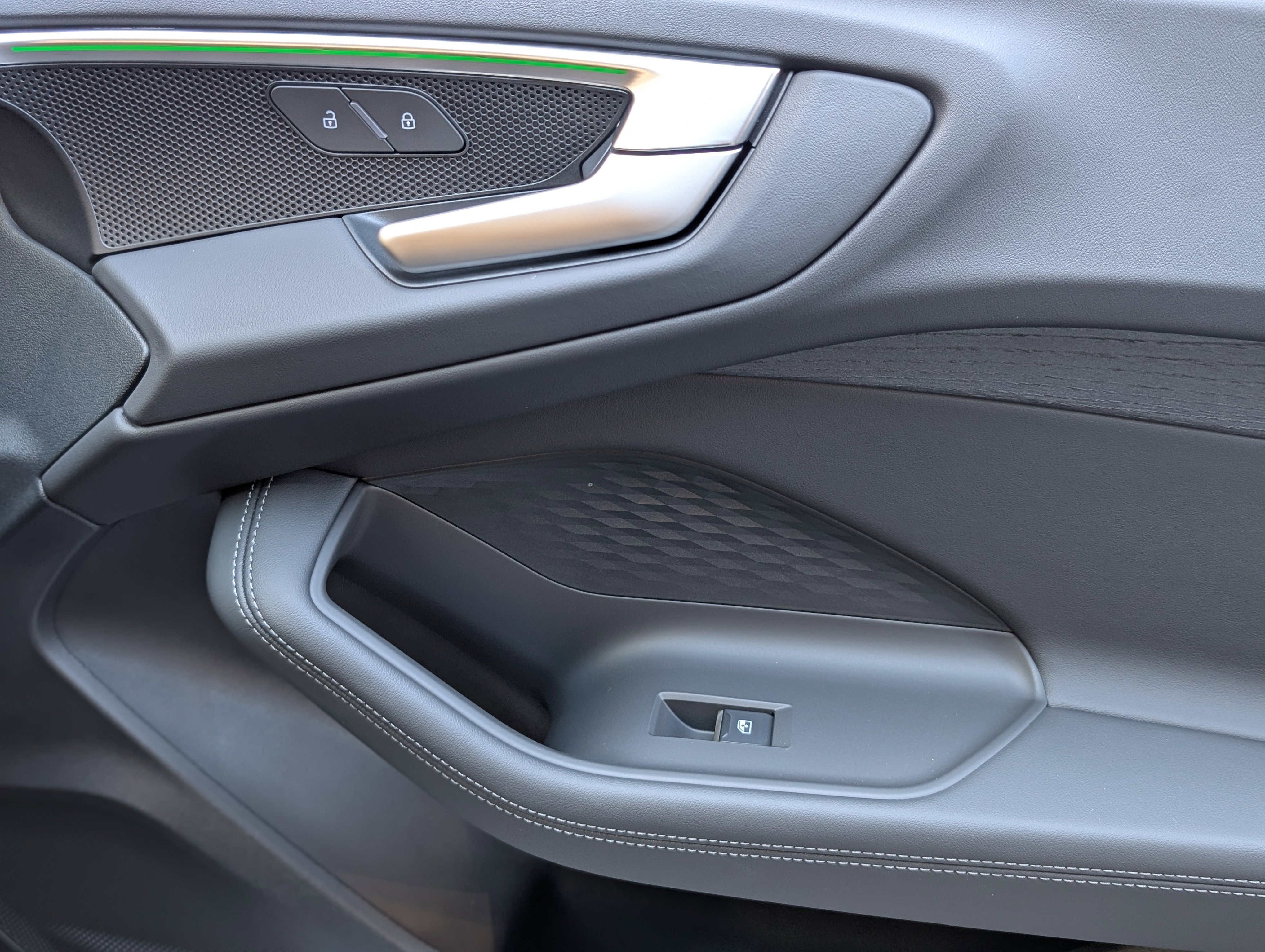 Used 2025 Audi A5 2.0T Premium w/ Convenience Package image 23