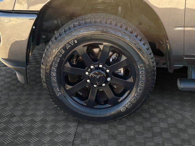 Used 2025 RAM 2500 Laramie w/ Night Edition AWD/4WD image 9