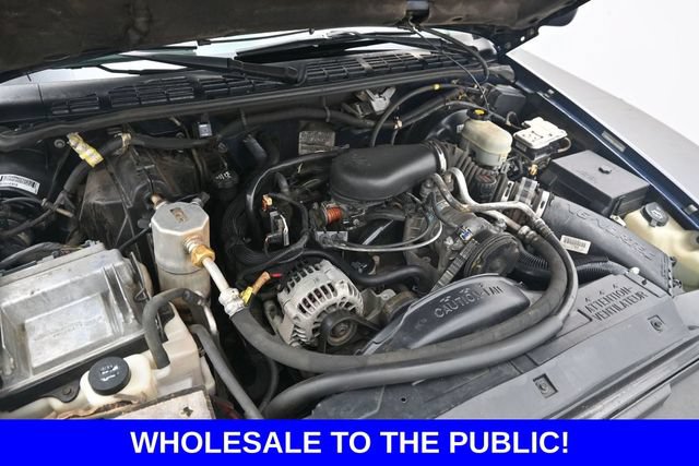 Used 2003 Chevrolet S10 Pickup LS w/ LS Preferred Equipment Group RWD image 25