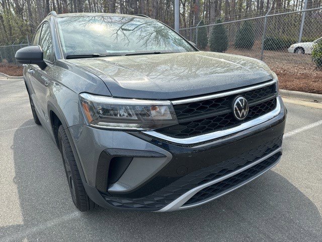 Used 2024 Volkswagen Taos S image 5