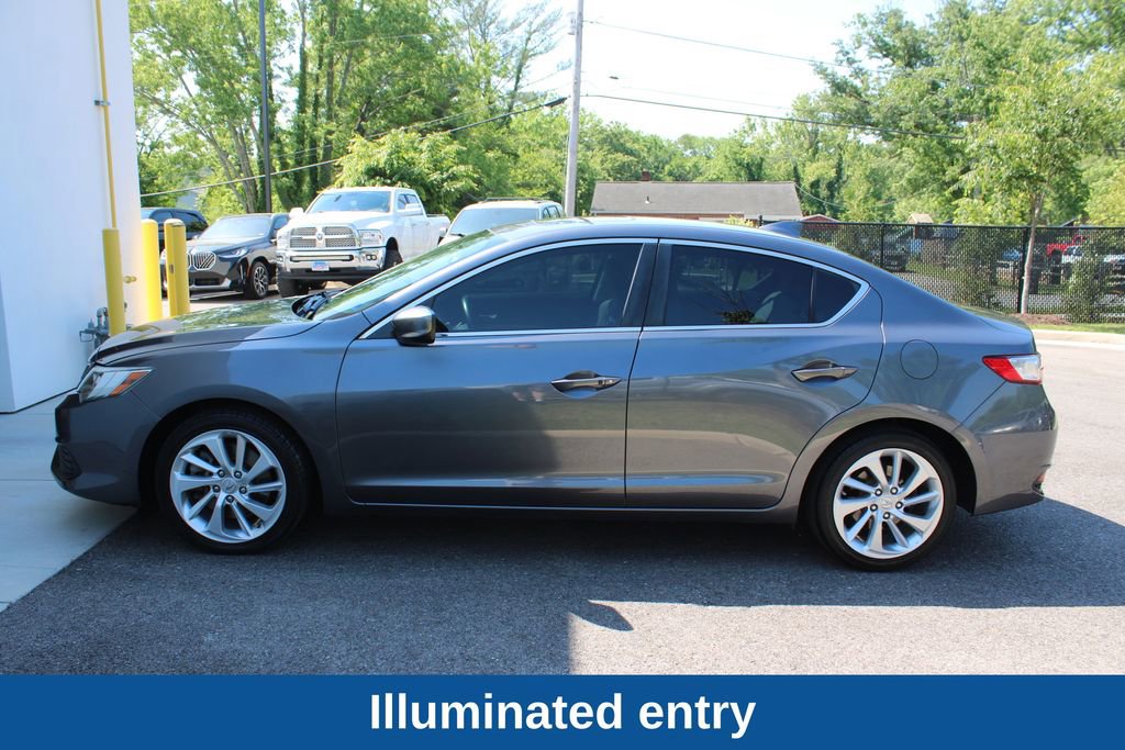Used 2018 Acura ILX FWD image 11