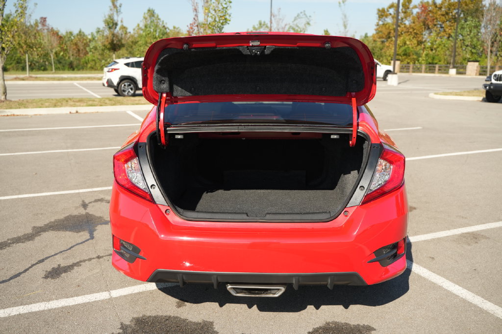 Used 2020 Honda Civic Sport image 16
