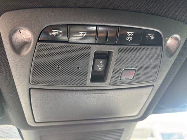 Used 2019 INFINITI Q60 Red Sport 400 image 32