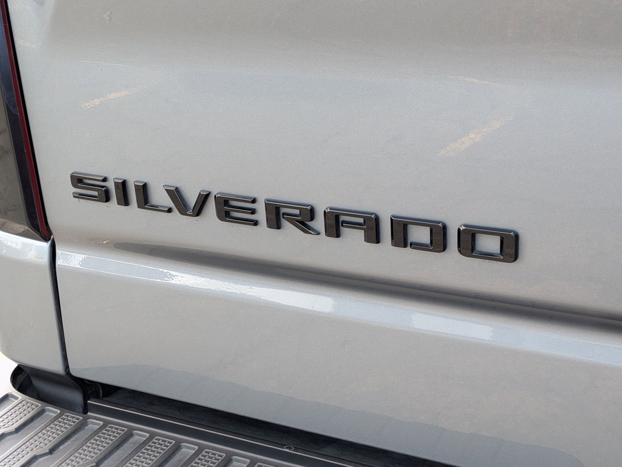 Used 2023 Chevrolet Silverado 1500 ZR2 w/ Technology Package AWD/4WD image 13