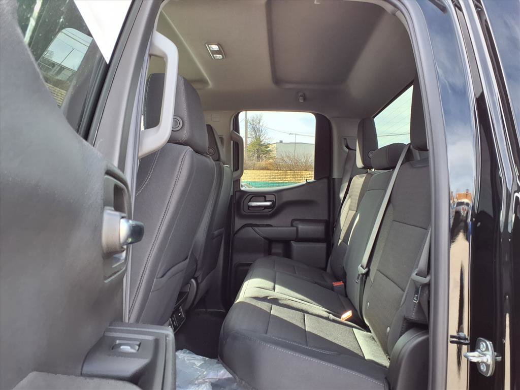 New 2026 GMC Sierra 1500 Pro w/ Graphite Edition image 15
