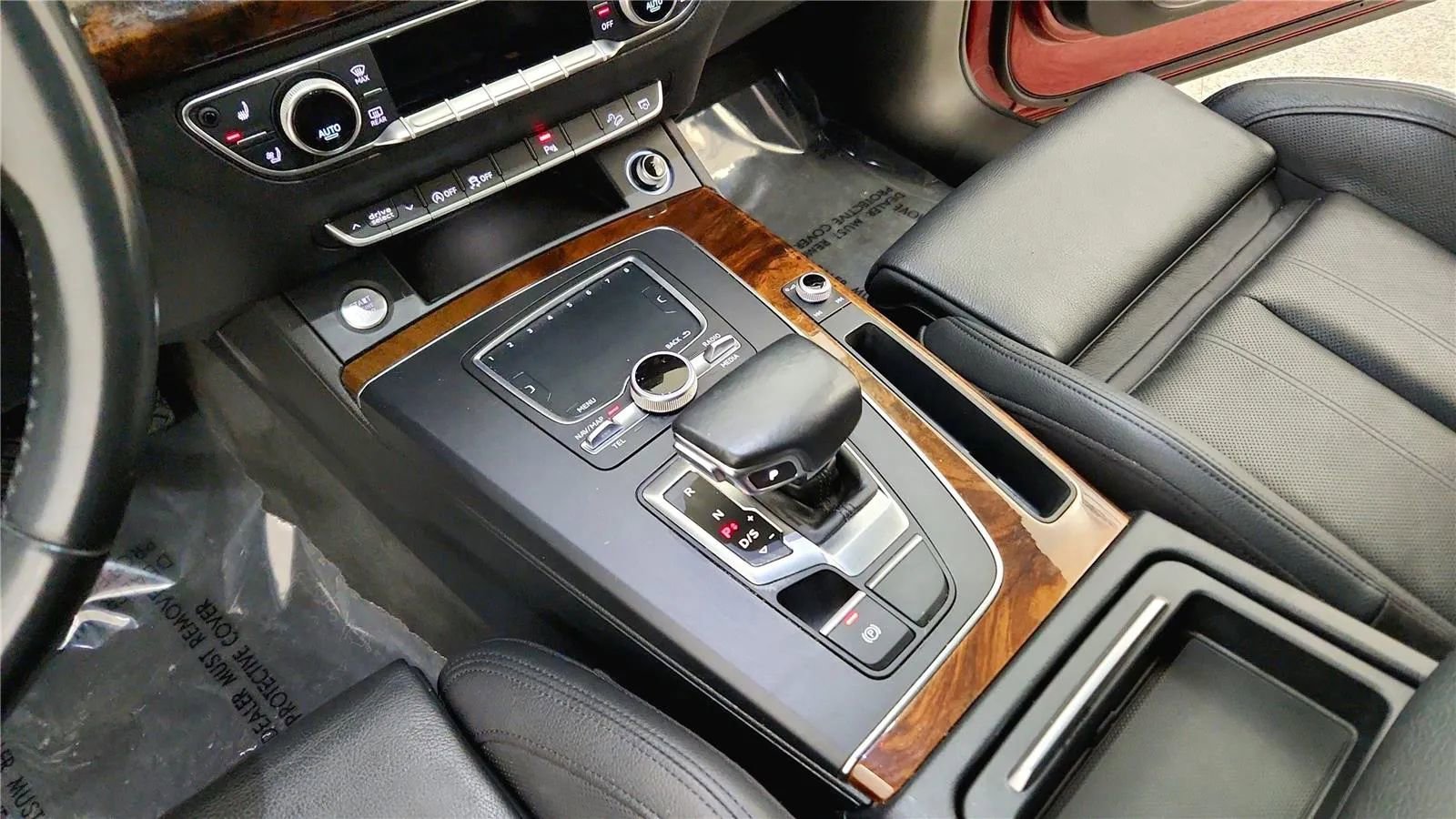 Used 2018 Audi Q5 2.0T Premium Plus w/ Premium Plus Package image 29