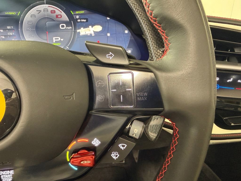 Used 2023 Ferrari SF90 Spider image 21