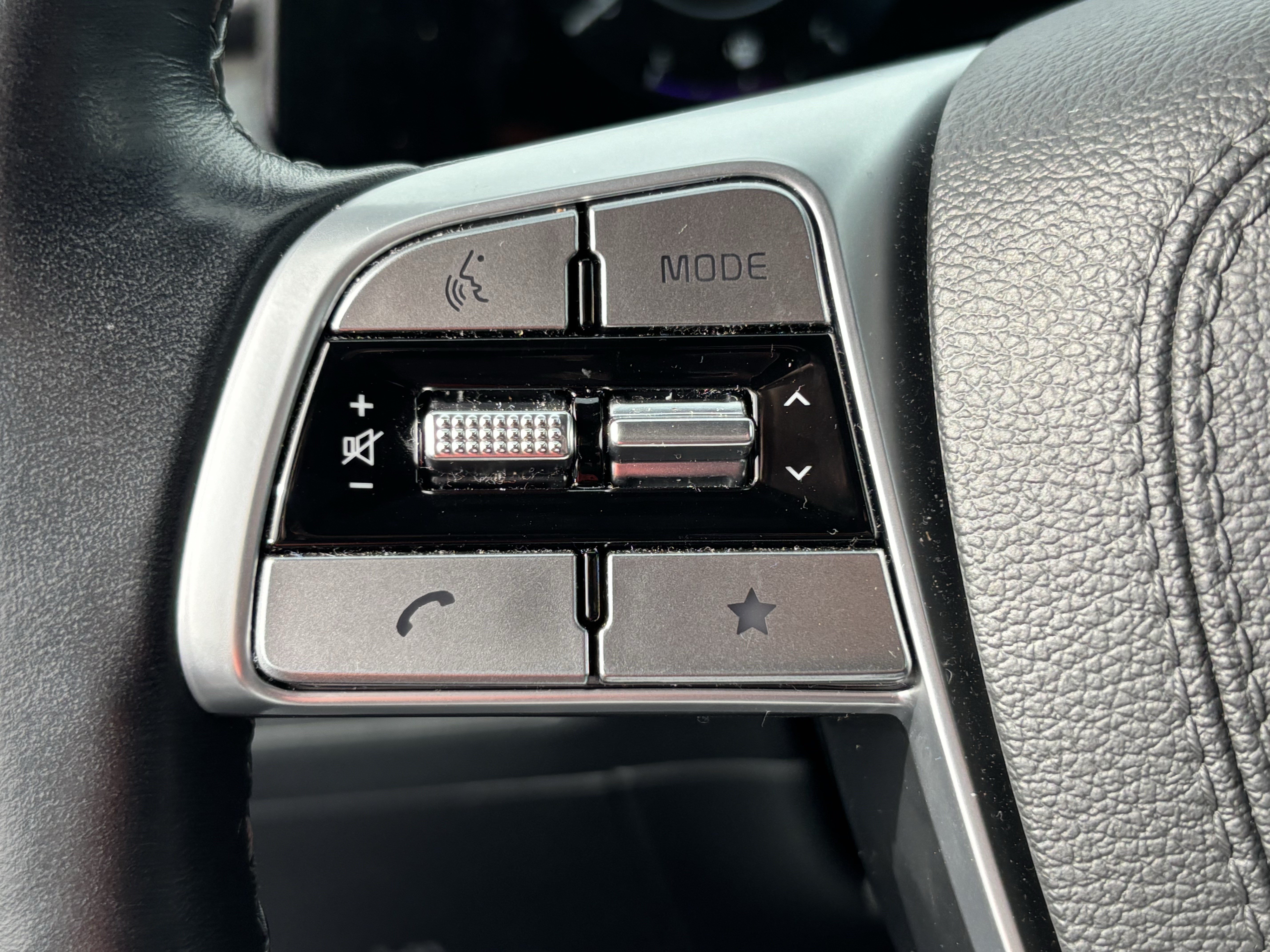 Used 2025 Kia Telluride SX Prestige X-Line AWD/4WD image 19