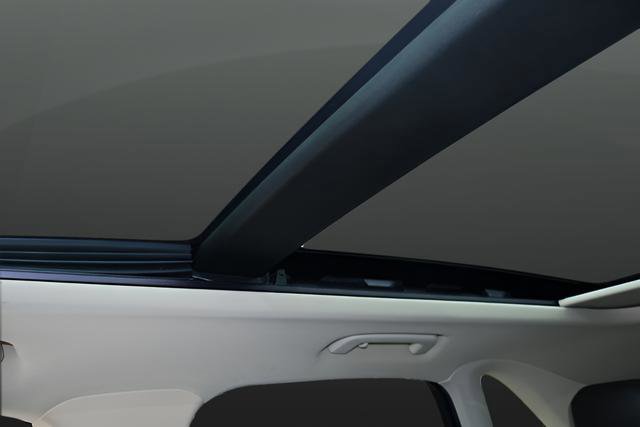 Used 2015 Lincoln MKC Reserve w/ Equipment Group 102A Reserve AWD/4WD image 30