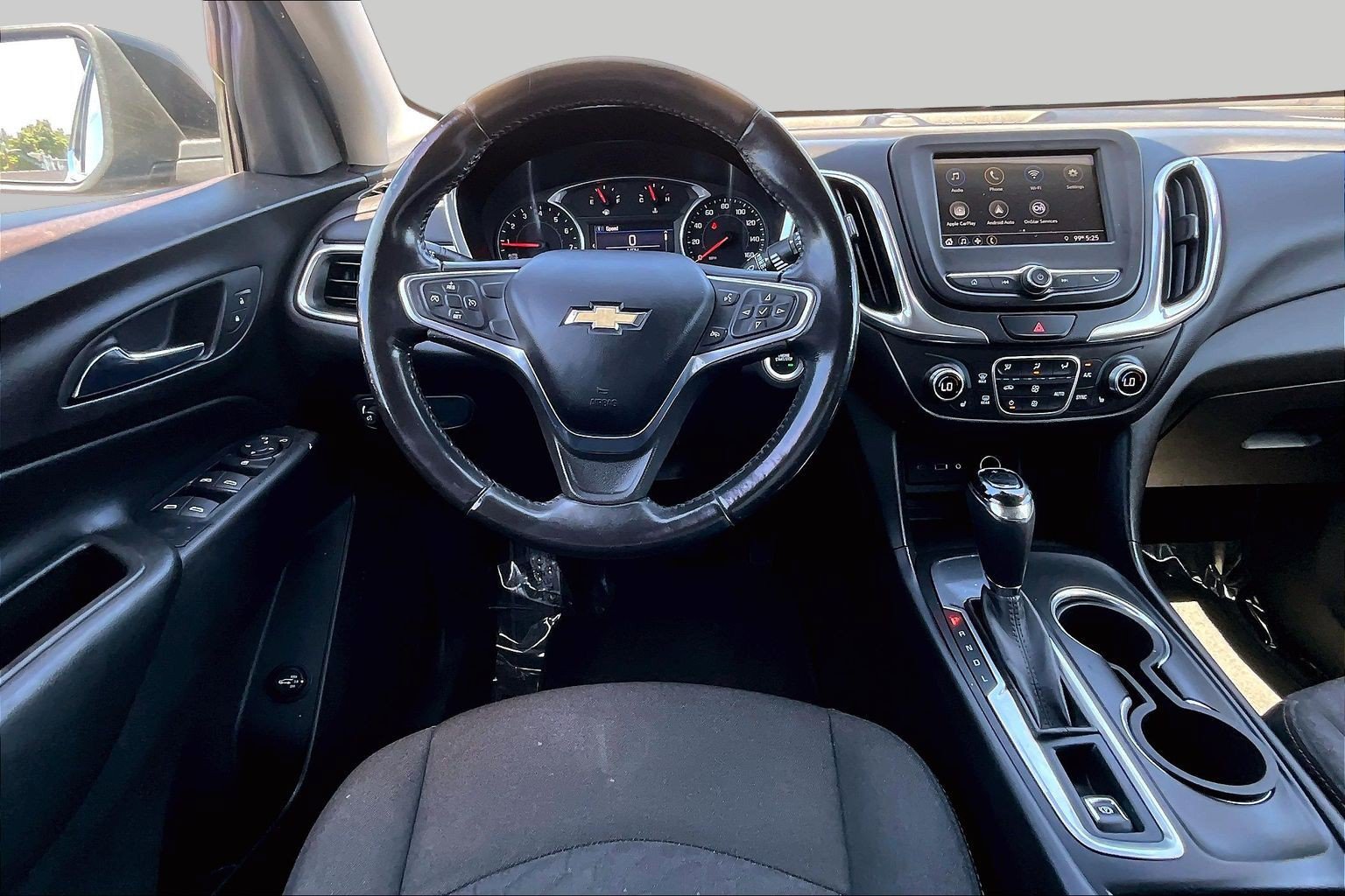 Used 2019 Chevrolet Equinox LT FWD image 5