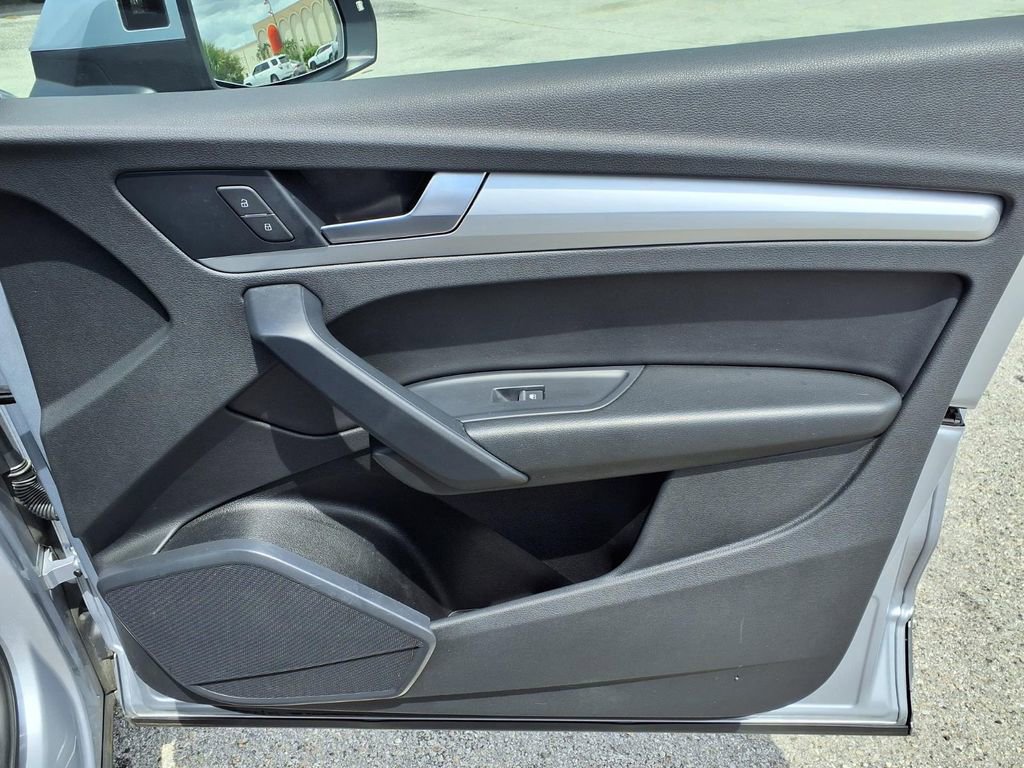 Used 2022 Audi Q5 AWD/4WD image 13