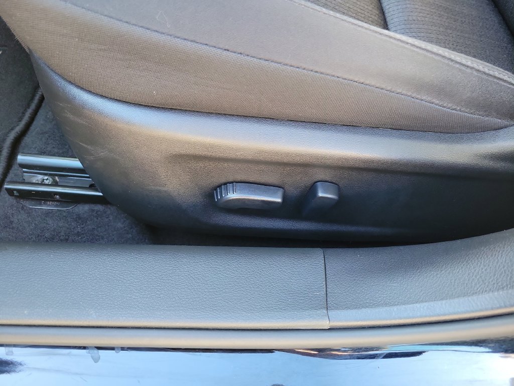 Used 2025 Nissan Altima 2.5 SV FWD image 22