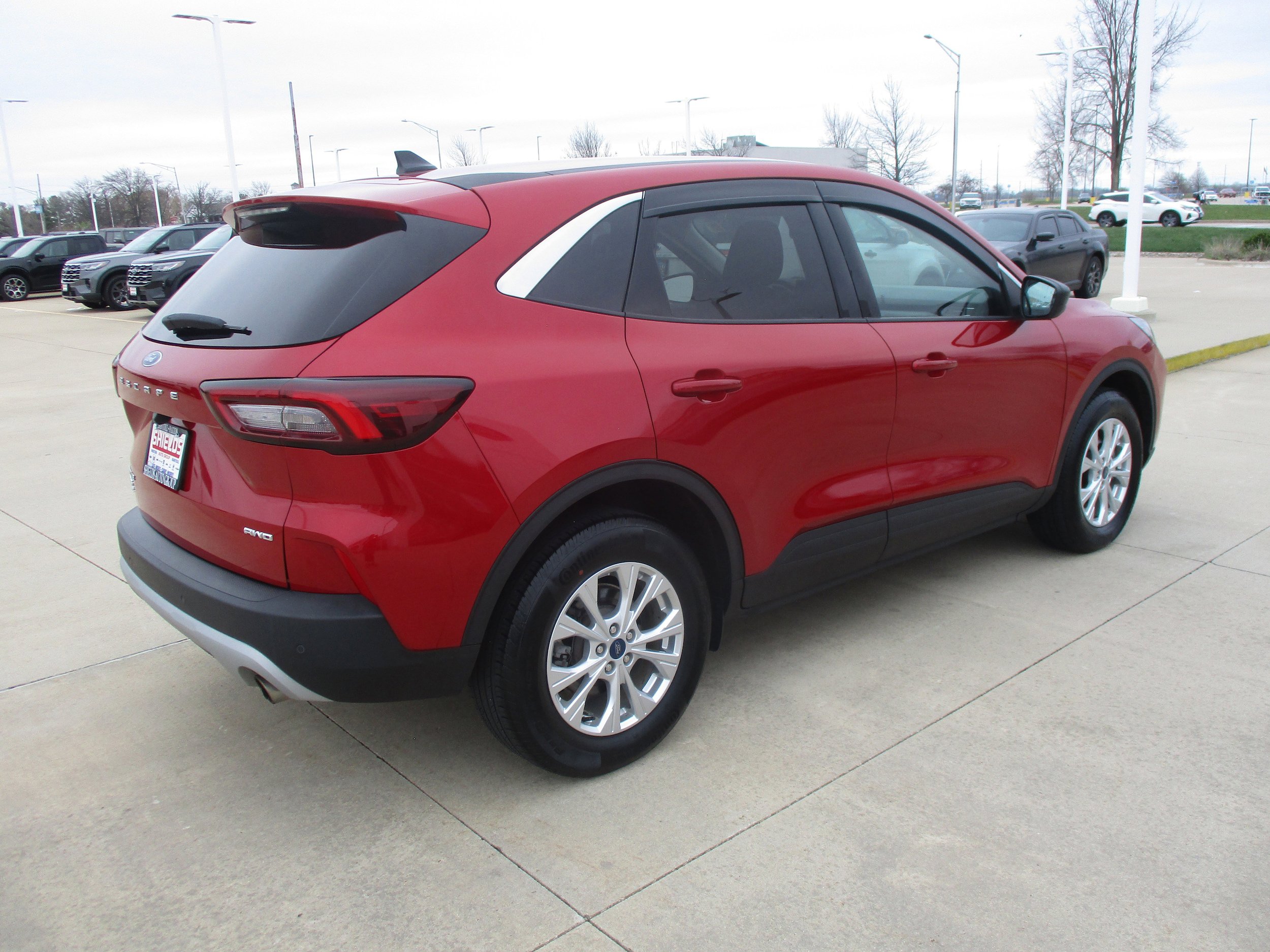 Used 2023 Ford Escape Active w/ Tech Pack #1 AWD/4WD image 7