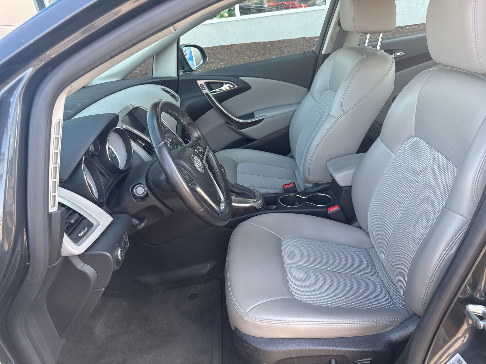 Used 2016 Buick Verano Sport Touring image 18