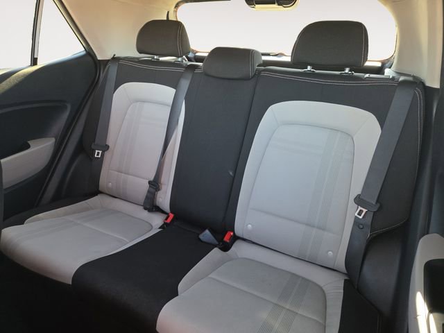 Used 2022 Hyundai Venue SEL image 13