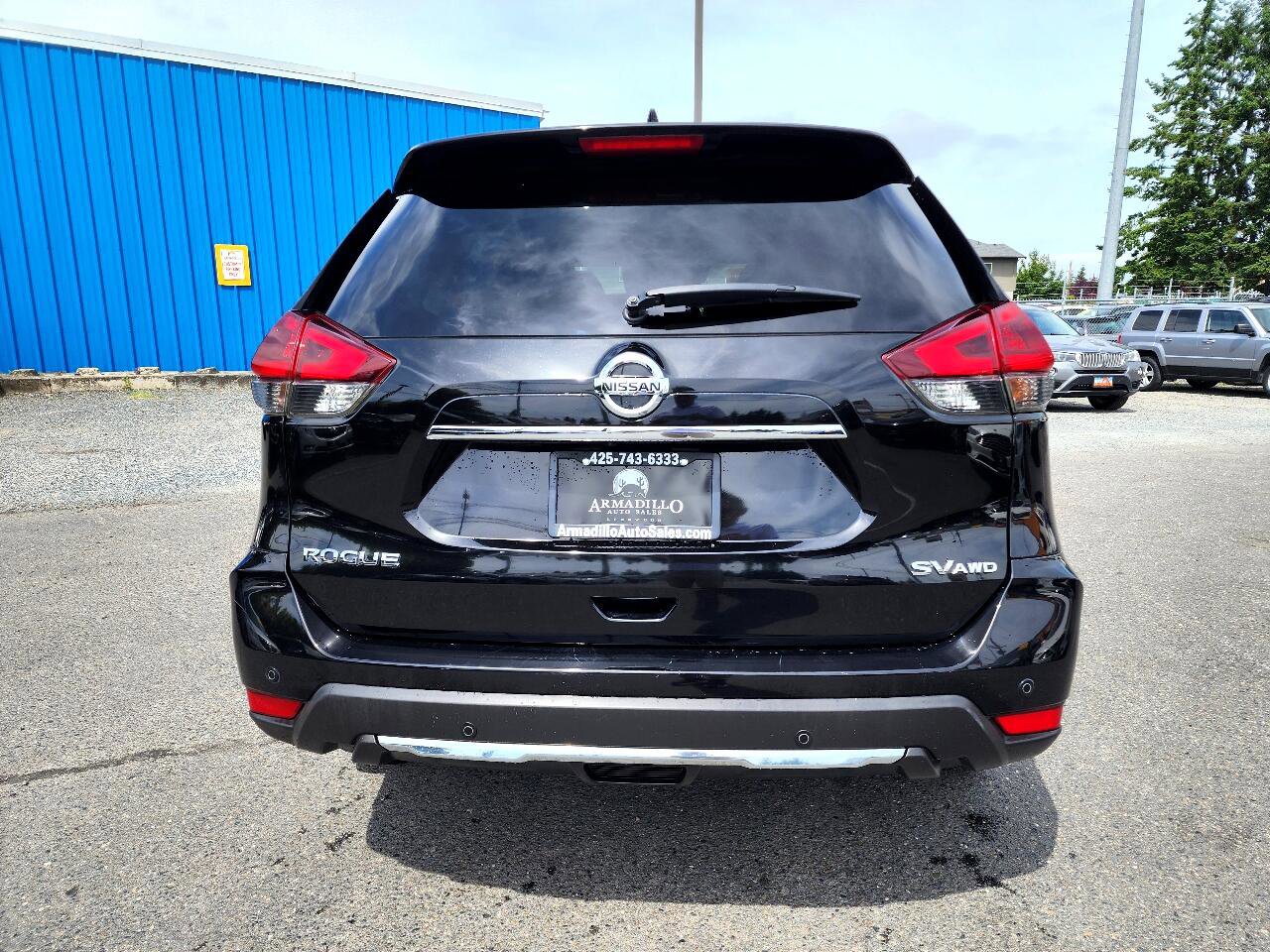 Used 2019 Nissan Rogue SV image 6