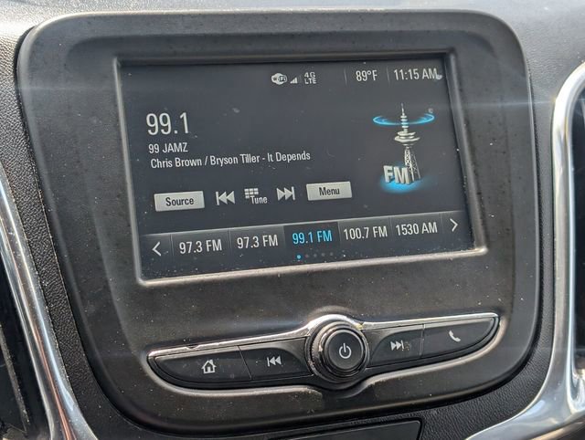 Used 2018 Chevrolet Equinox LS FWD image 21