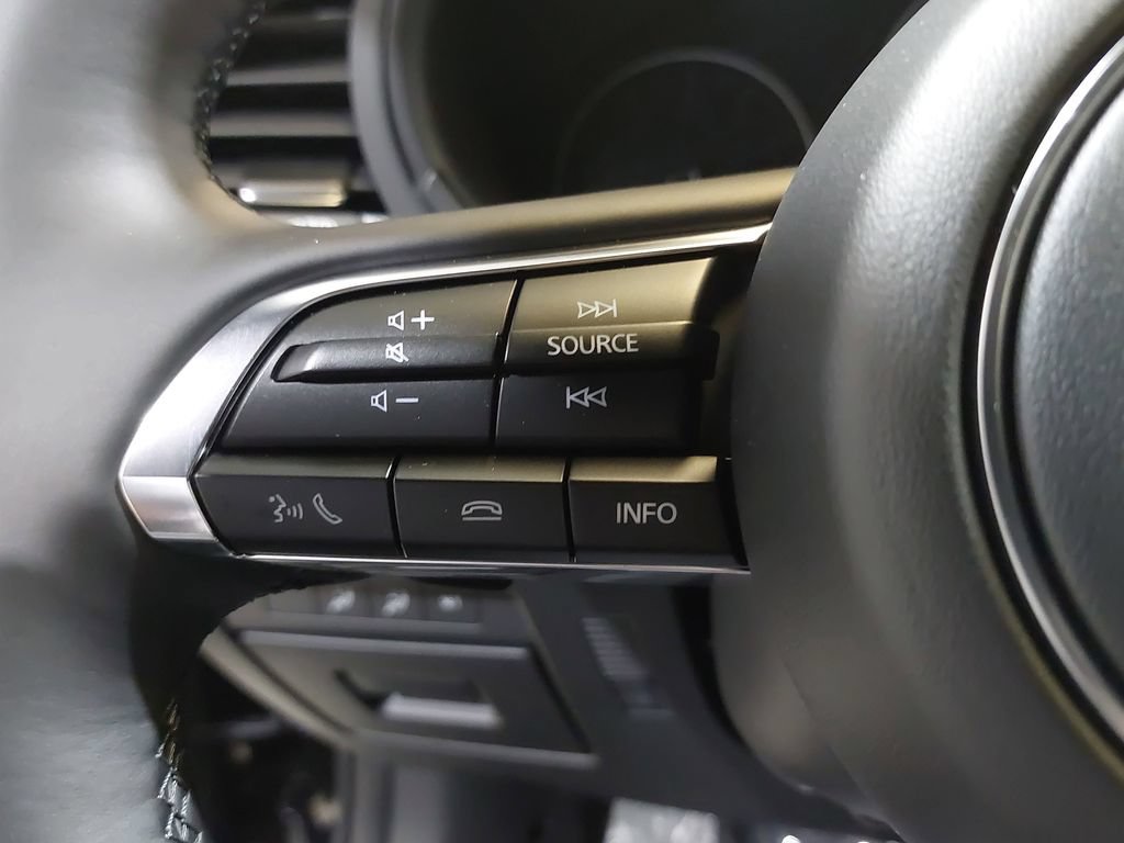 New 2026 MAZDA MAZDA3 Hatchback w/Premium Plus Pkg AWD/4WD image 17