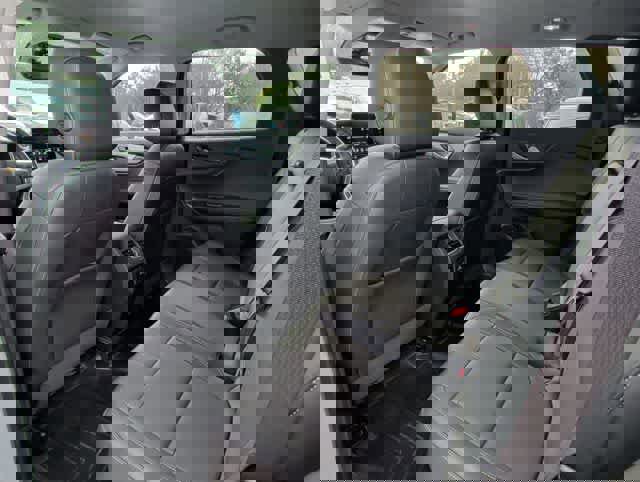 Used 2023 Chevrolet Blazer LT w/ Sound & Technology Package image 16