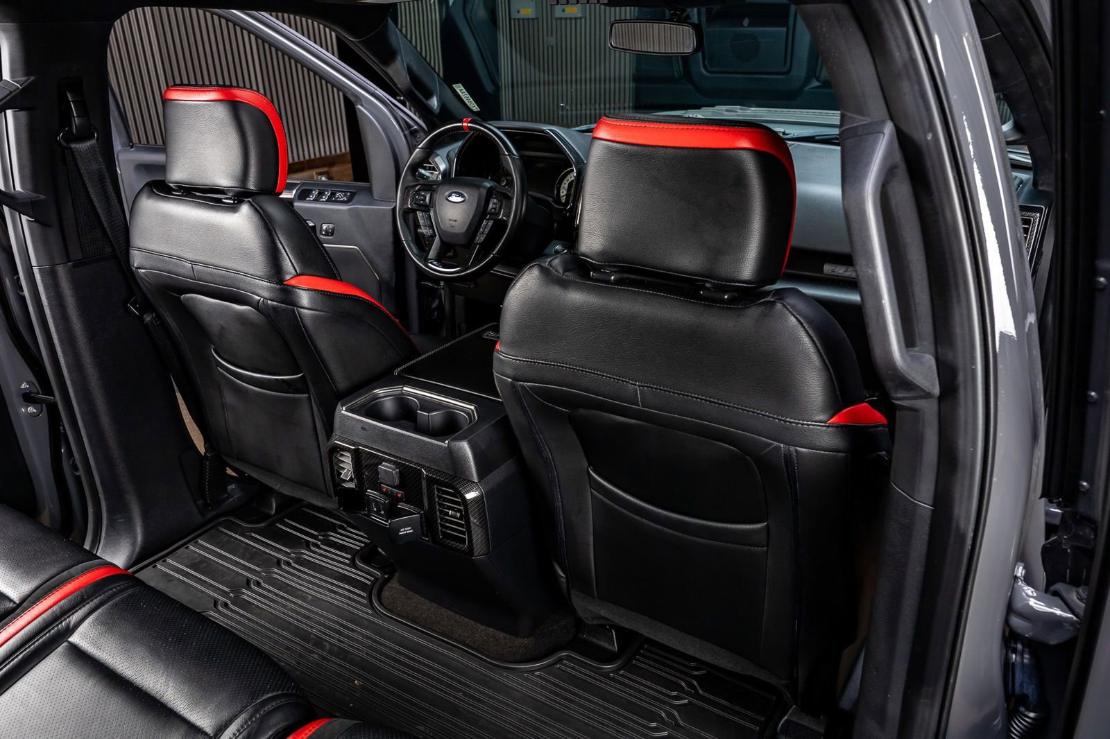 Used 2020 Ford F150 Raptor w/ Equipment Group 802A Luxury AWD/4WD image 30