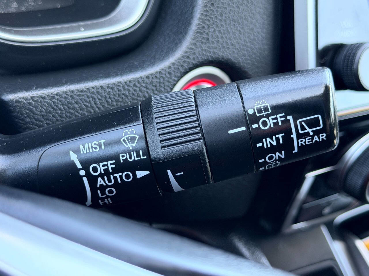 Used 2017 Honda CR-V Touring image 38