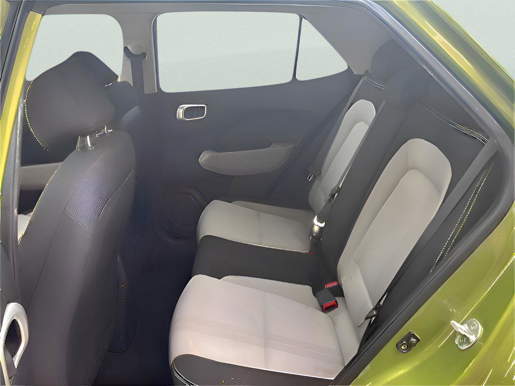 Used 2020 Hyundai Venue SEL image 38