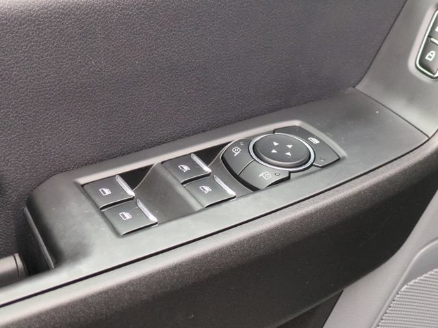 Used 2024 Ford F550 4x4 Crew Cab Super Duty image 13