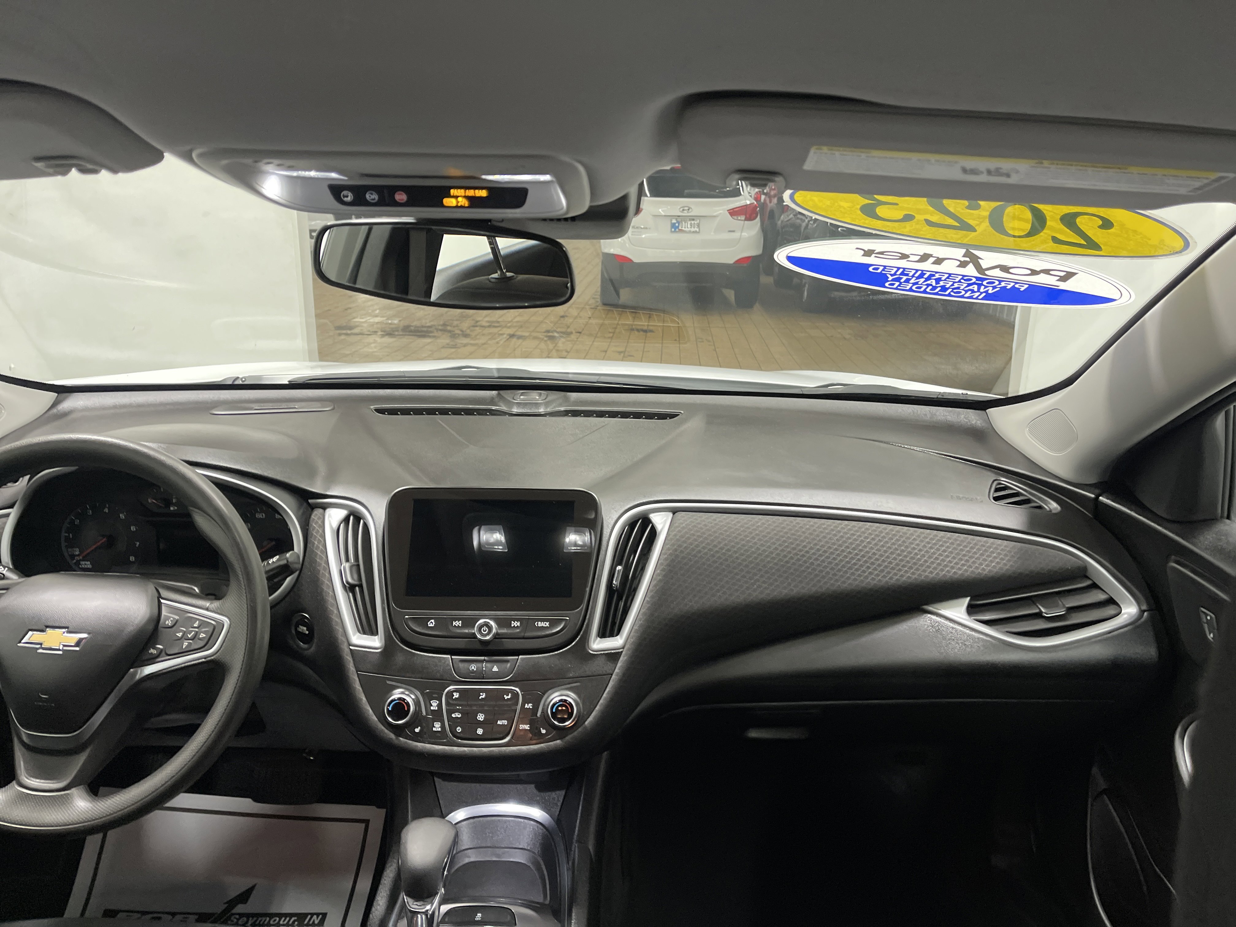 Used 2023 Chevrolet Malibu LT image 22