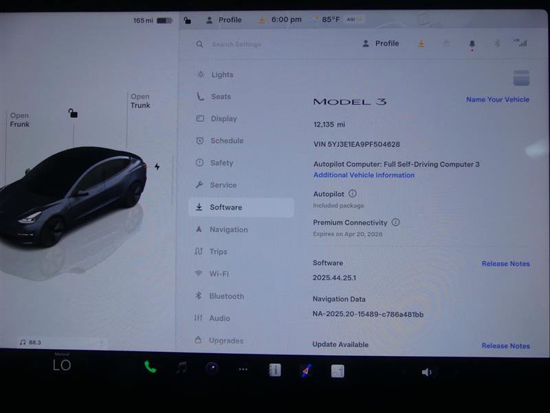 Used 2023 Tesla Model 3 Standard Range image 8