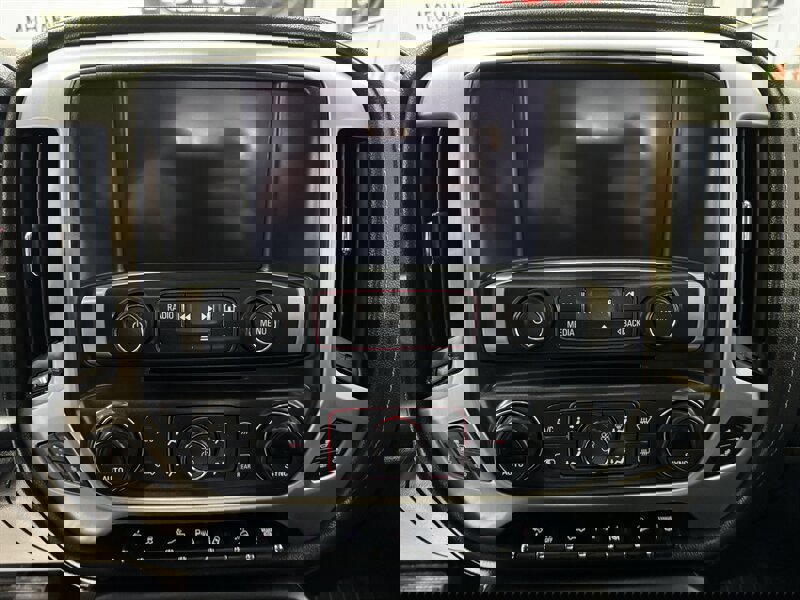 Used 2016 GMC Sierra 2500 SLT w/ Duramax Plus Package image 11