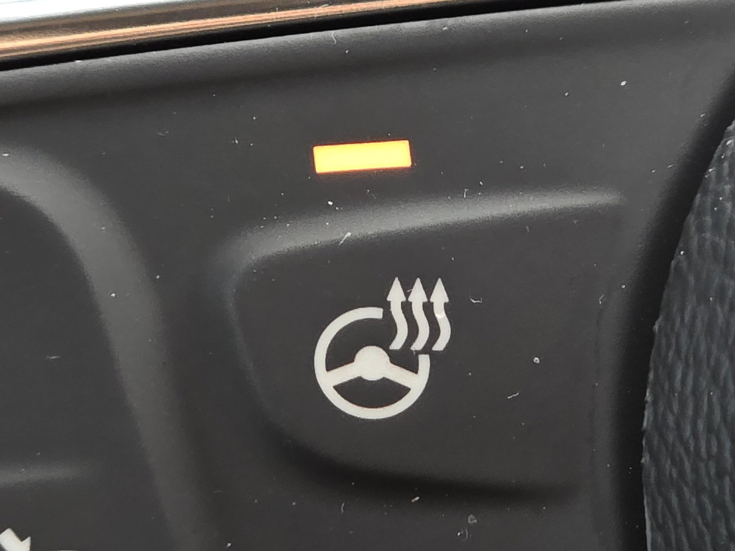 Used 2024 Chevrolet Equinox LT image 9