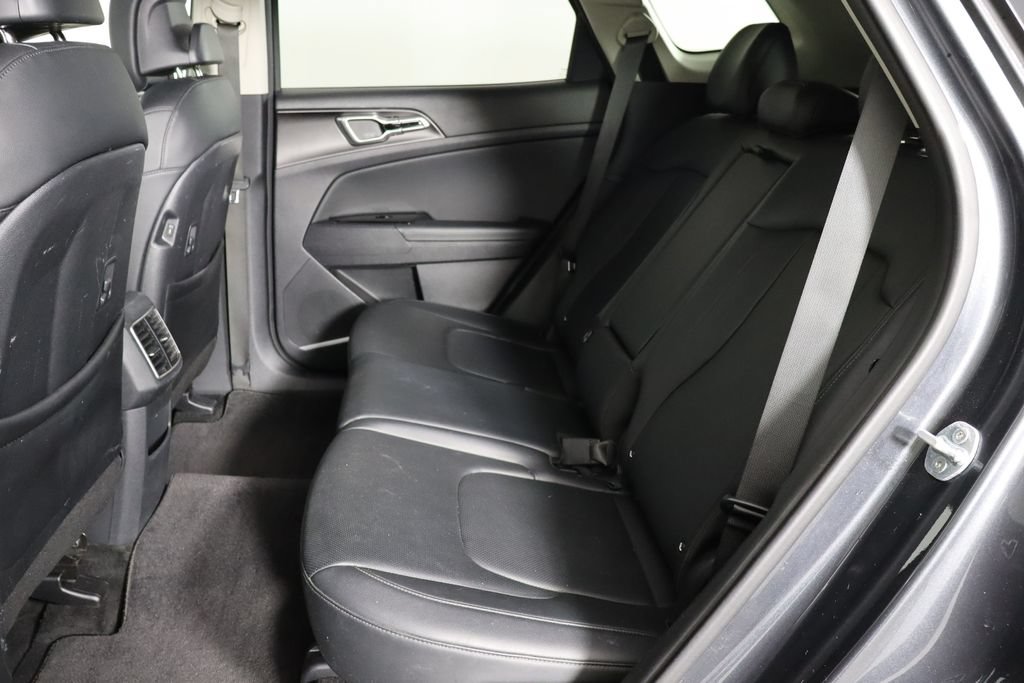 Used 2024 Kia Sportage EX FWD image 14