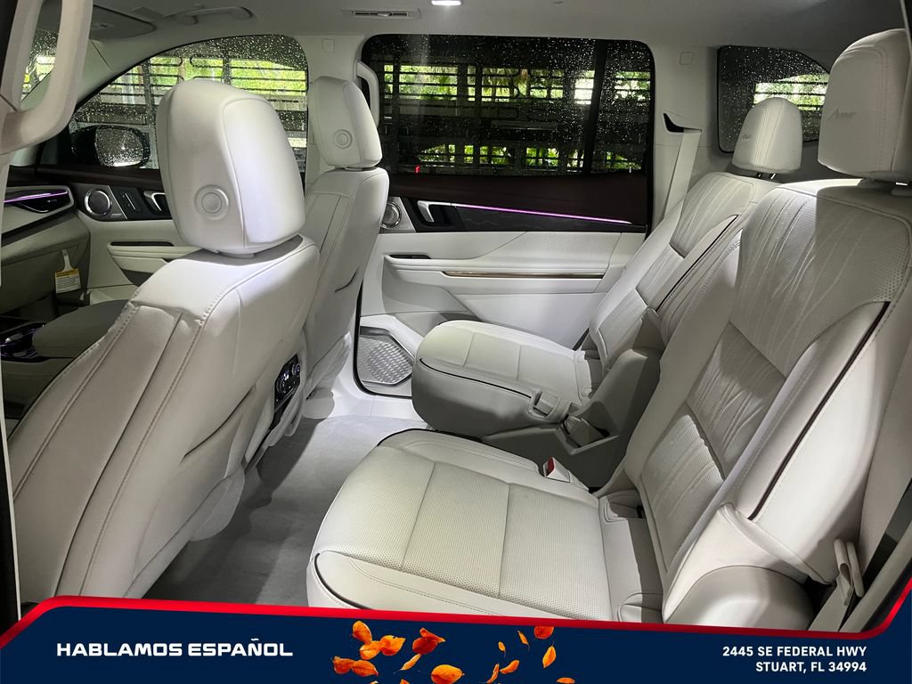 New 2026 Buick Enclave Avenir w/ Super Cruise Package AWD/4WD image 29