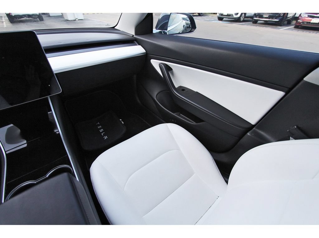 Used 2018 Tesla Model 3 Performance AWD/4WD image 11
