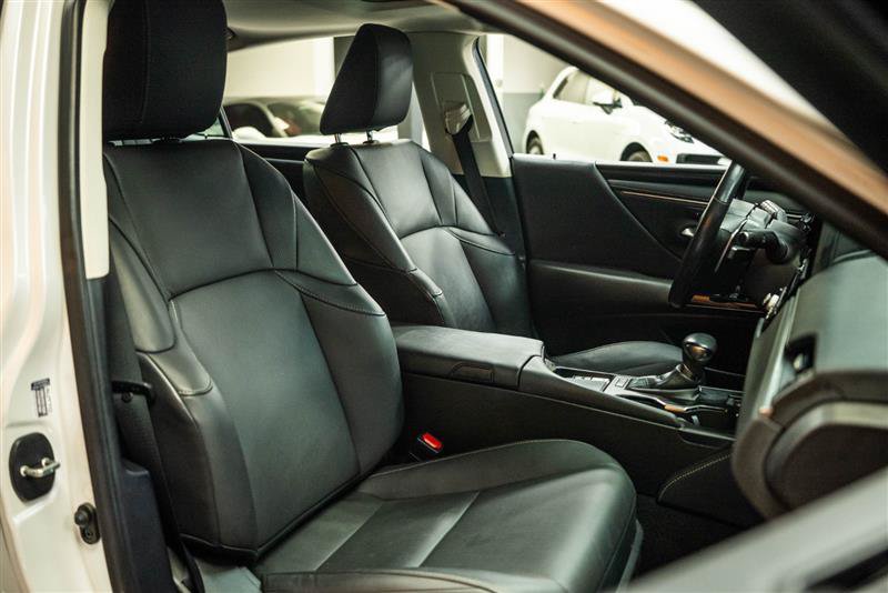 Used 2023 Lexus ES 300h w/ Premium Package FWD image 14
