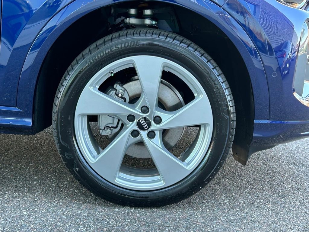 New 2025 Audi Q5 Premium Plus image 38