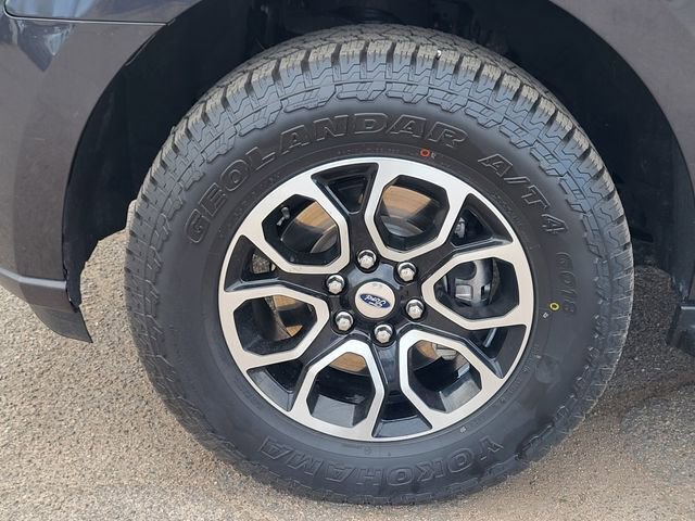 Used 2024 Ford Expedition Max XLT AWD/4WD image 10