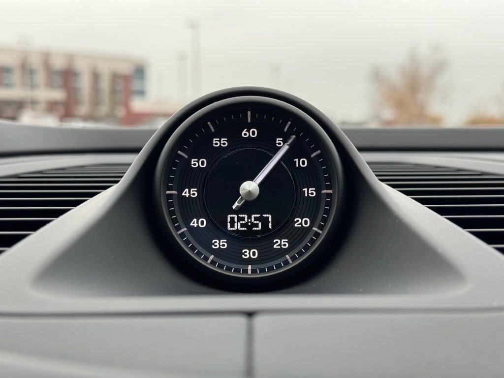 Used 2024 Porsche Macan 4 Electric image 19