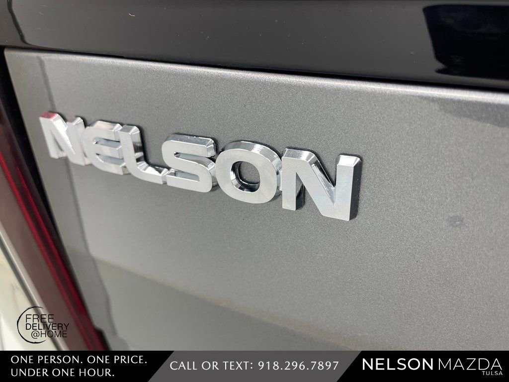 Used 2021 Cadillac Escalade Sport Platinum image 17