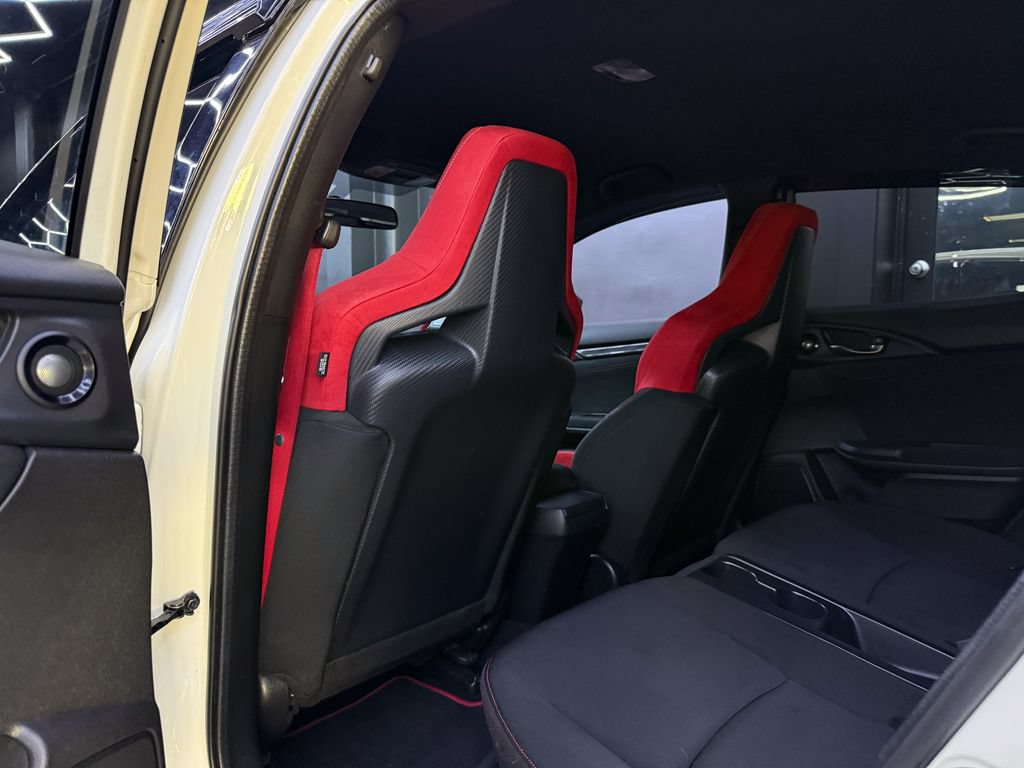 Used 2018 Honda Civic Type R image 13