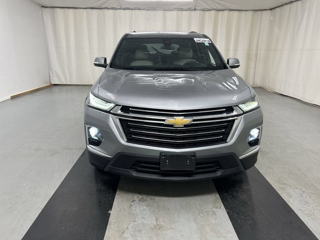 Certified 2023 Chevrolet Traverse LT AWD/4WD image 3