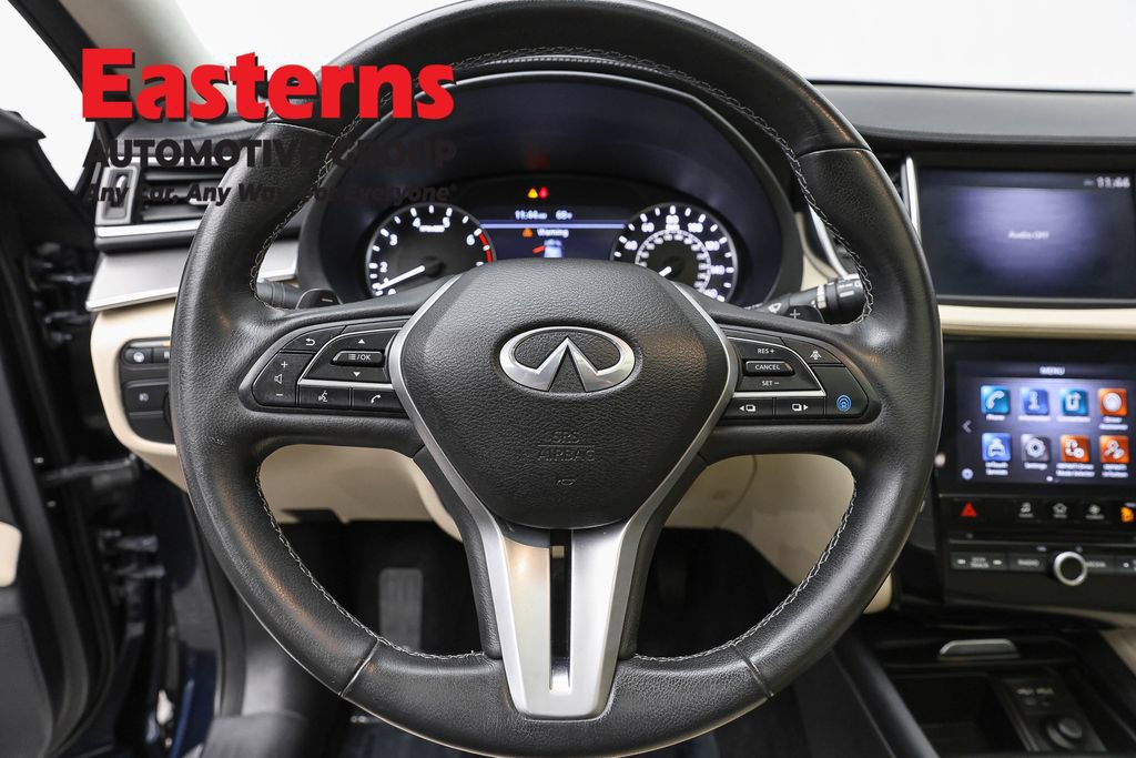 Used 2022 INFINITI QX50 Luxe AWD/4WD image 12