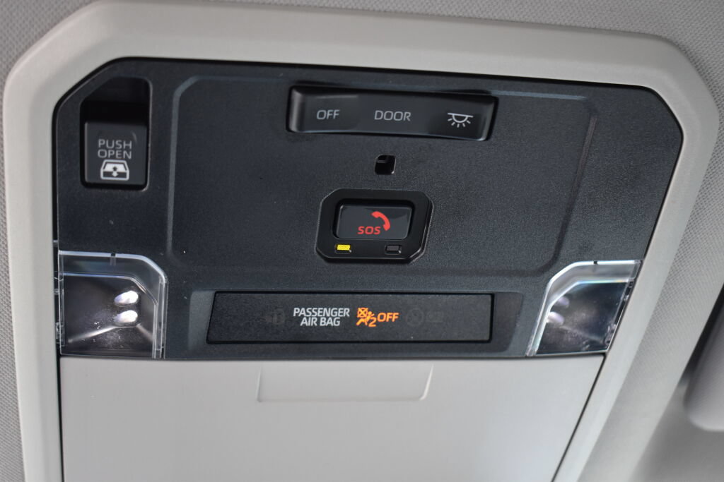 Certified 2025 Toyota Tundra Platinum AWD/4WD image 12