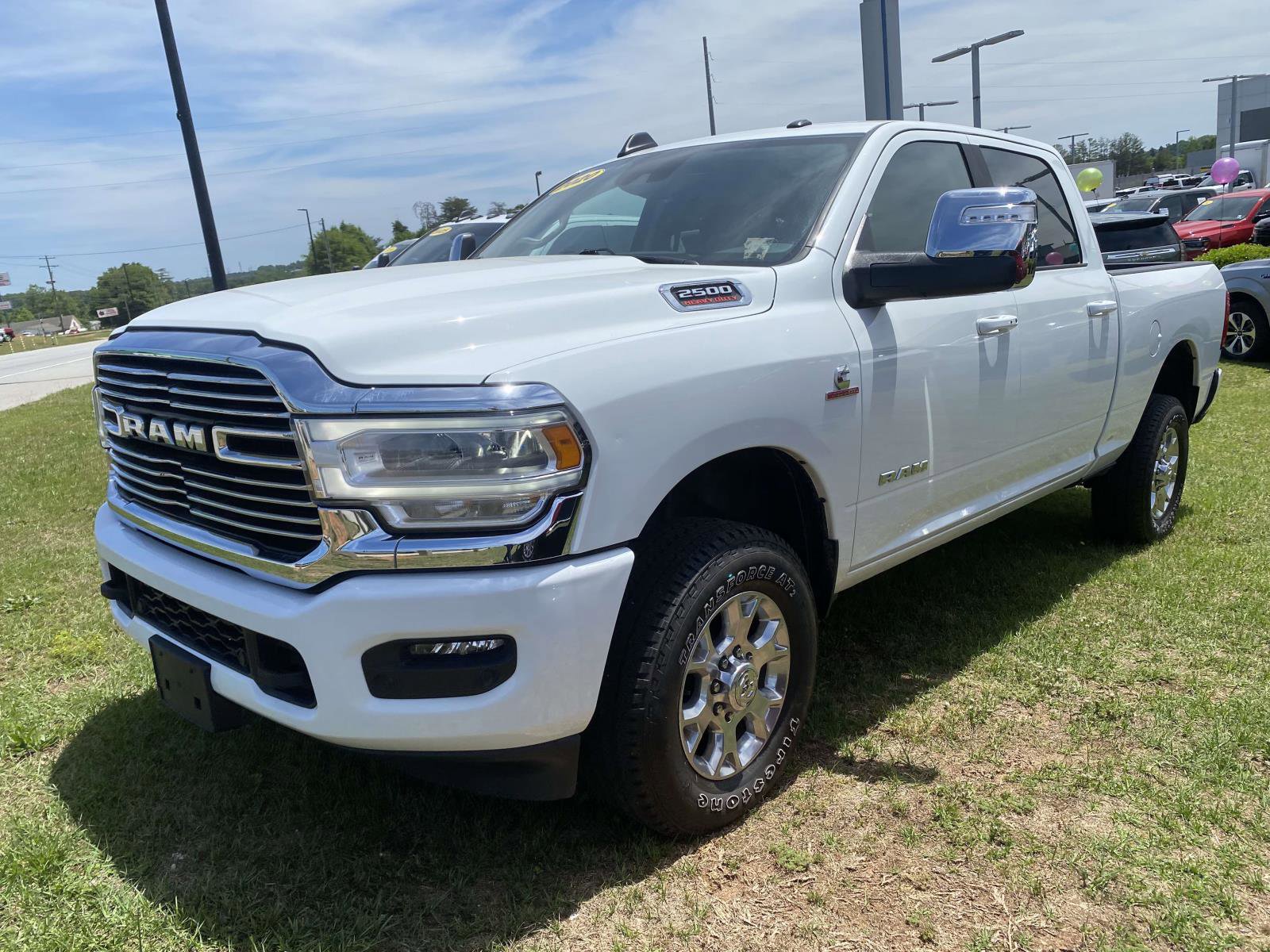 Used 2024 RAM 2500 Laramie w/ Safety Group AWD/4WD image 3