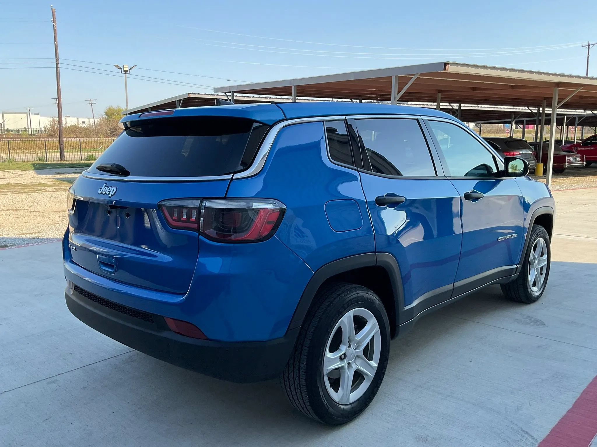 Used 2023 Jeep Compass Sport AWD/4WD image 9