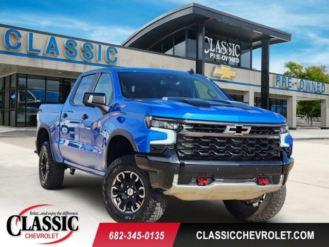 Used 2025 Chevrolet Silverado 1500 ZR2 image 1