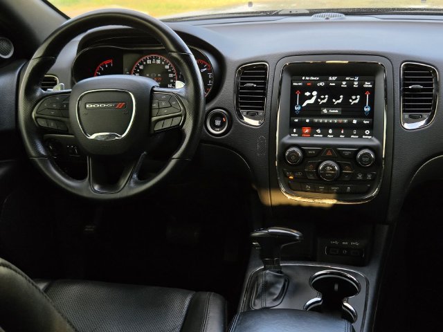 Used 2020 Dodge Durango R/T w/ Blacktop Package AWD/4WD image 9