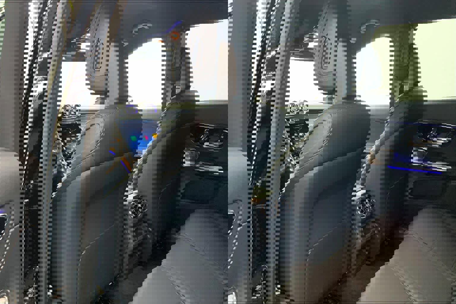 Used 2026 Mercedes-Benz GLC 300 image 17