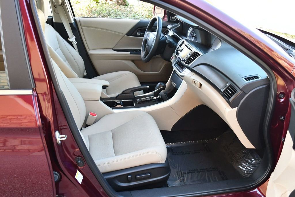 Used 2014 Honda Accord EX-L image 18